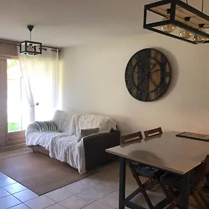 les-deux-alpes-appartement-6-personnes.hotels-rhonealpes.com/